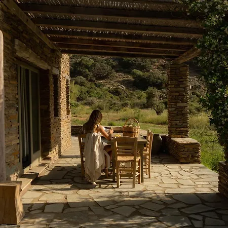 منزل ريفي Onar Andros