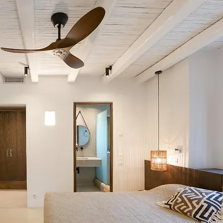 Onar Andros Landhuis Achla