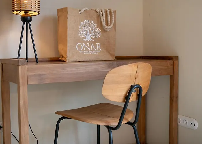 Onar Andros בית כפרי